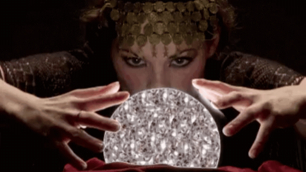 Mulher observando uma bola de cristal brilhante, representando o uso da inteligência social para decodificar sinais digitais no mercado.